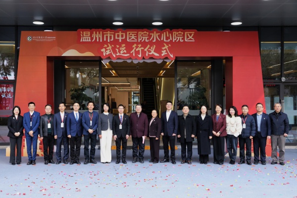 F16A9002_副本.jpg F16A9002_副本.jpg